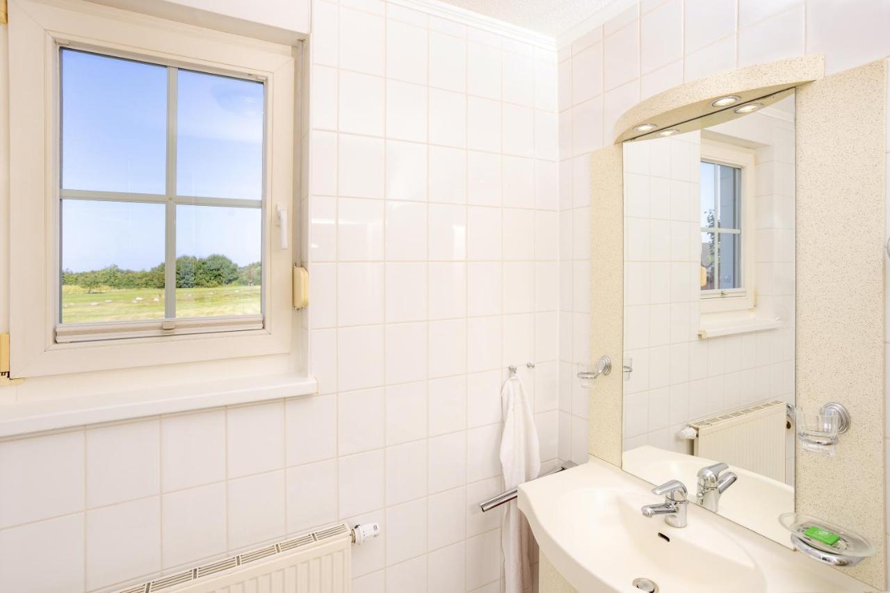 Ferienapartment-Ruegen Neddesitz Kültér fotó